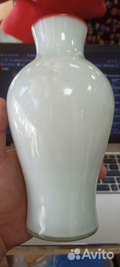 Ваза молочное стекло