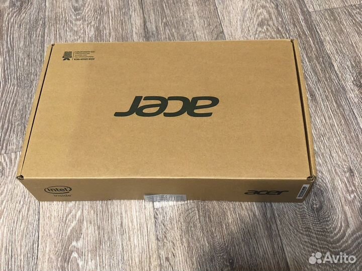 Ноутбук TravelMate B1