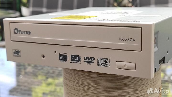 Привод plextor PX-760A