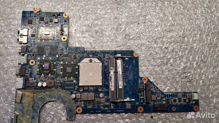 Материнские платы ноутбуков на запчасти