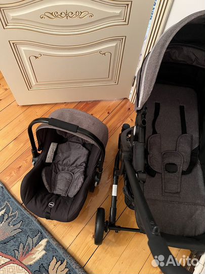 Коляска 3 в 1