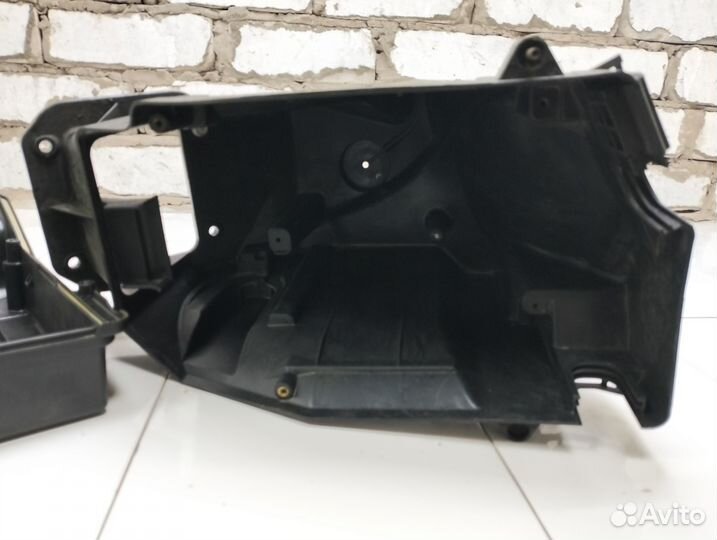 Корпус блока предохранителей Mercedes W221 S Class