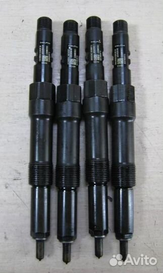 Форсунка топливная Jaguar X-Type (X400) 2007