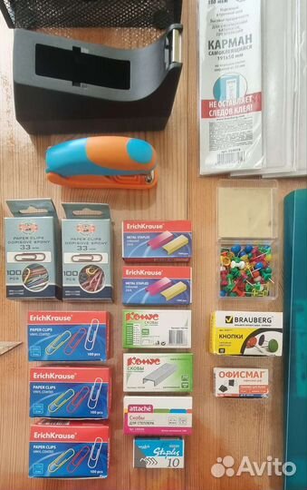 Канцтовары скобы скрепки разделители степлер
