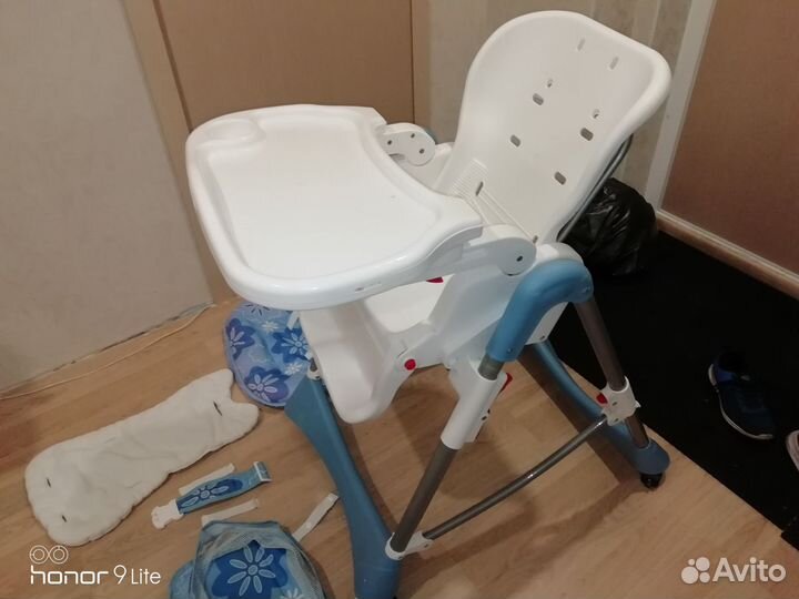 Стул для кормления