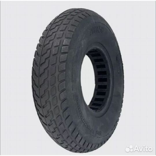 Литая покрышка 200х50 перфорированная (арт 1437)