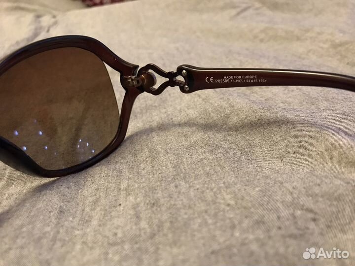 Очки солнцезащитные