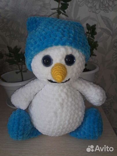 Снеговик вязаный,плюшевый