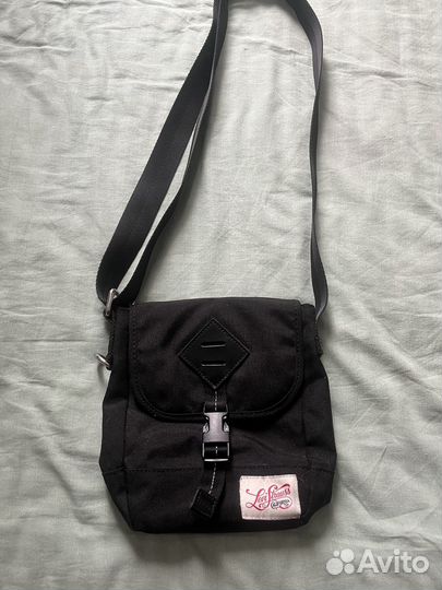 Сумка через плечо Levis