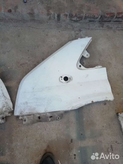 Крыло на ford transit