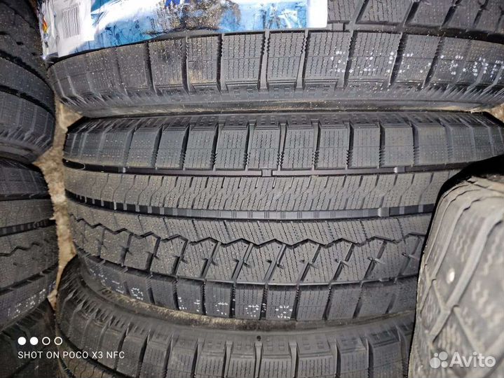 Sailun Ice Blazer Arctic 215/60 R16