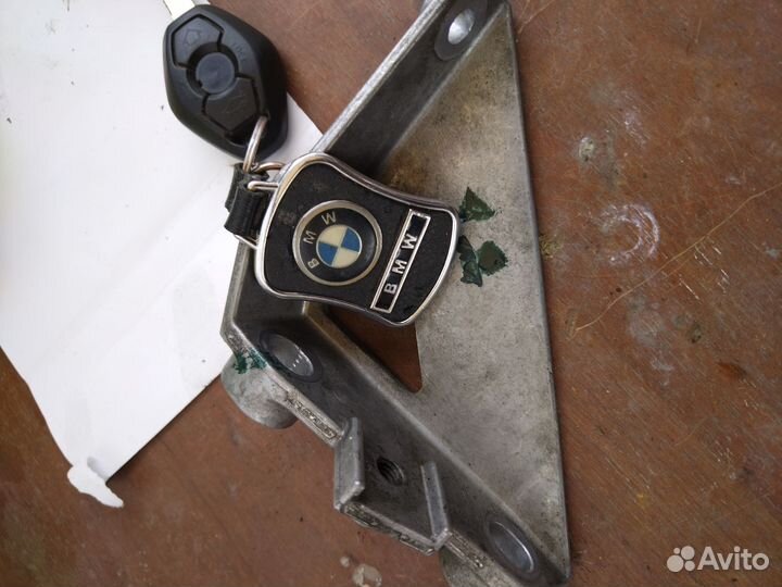 Кронштейн Гура BMW n52b25