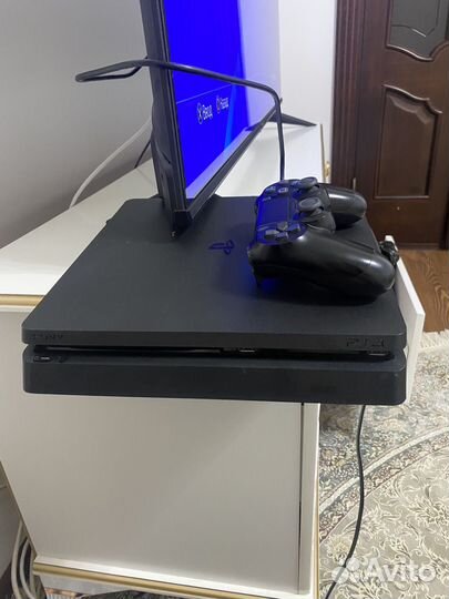 Sony playstation 4 PS4 1tb