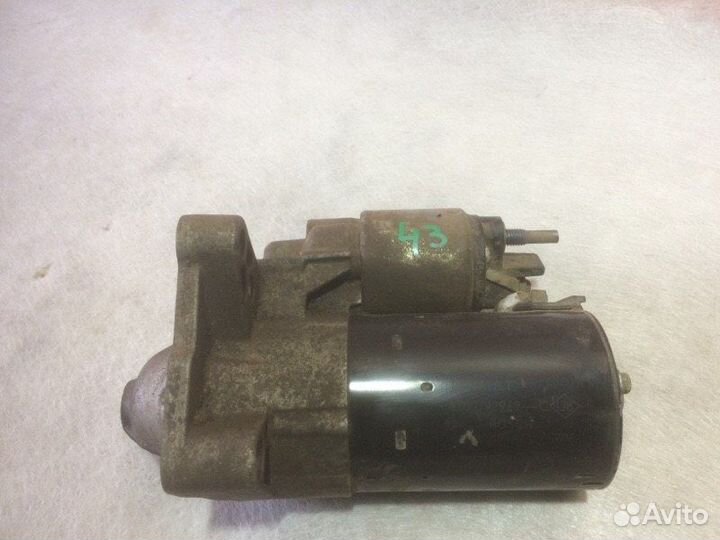 Стартер Renault Duster F4RA400 2013