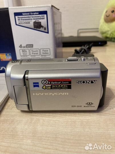 Видеокамера sony DCR-SX40E