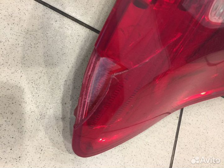 Фонарь задний правый Citroen C4