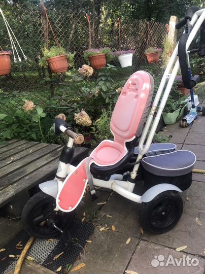 Детский трехколесный велосипед