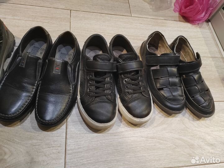 Обувь школьная