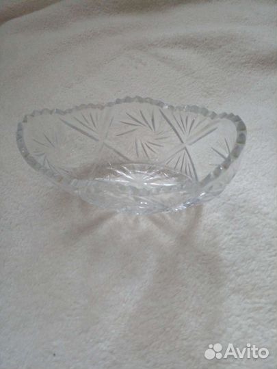 Хрустальная ваза