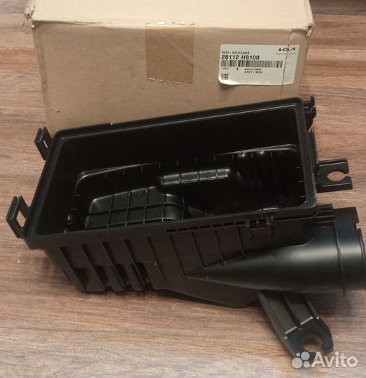 Корпус воздушного фильтра Hyundai Solaris 2