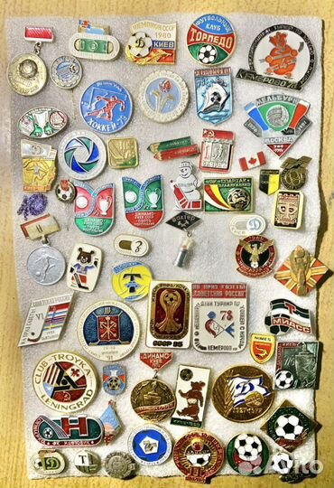 5 - Спортивные значки футбол и хоккей