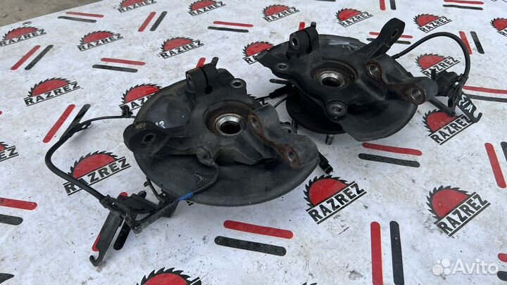 Передние поворотные кулаки Mitsubishi lancer 10