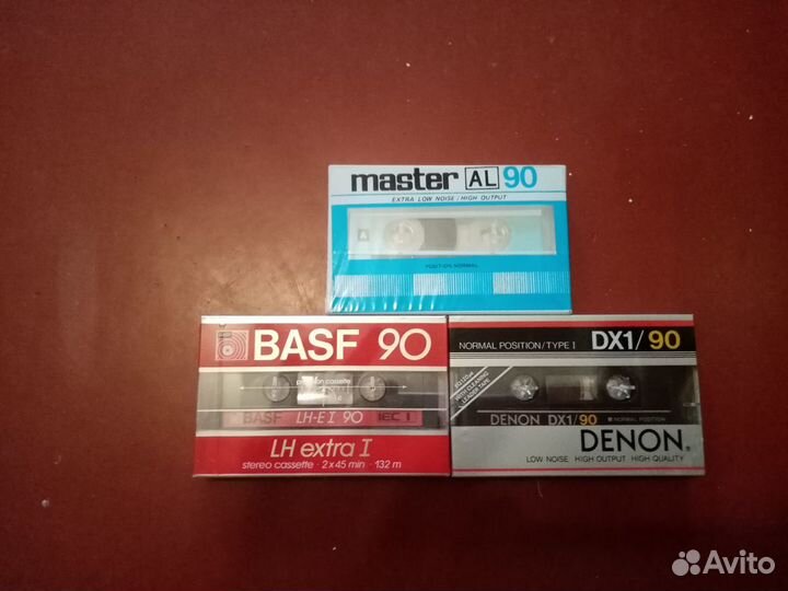 Продаются абсолютно новые аудиокассеты