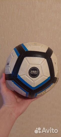 Футбольный мяч детский Nike