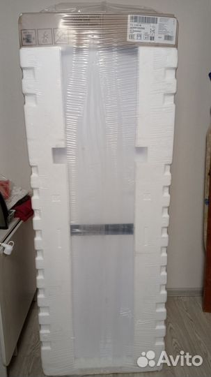 Холодильник двухкамерный новый