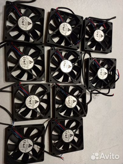 Вентилятор 80 х 80 мм, 12 в