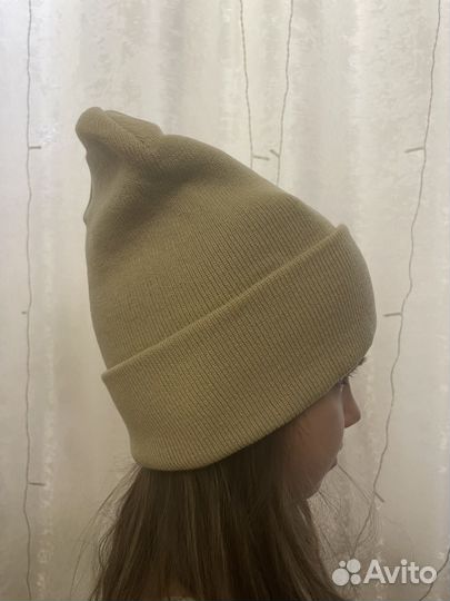 Шапки новые от 300