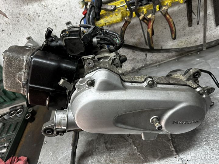 Двигатель AF70E honda dio 68