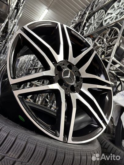 Mercedes Benz amg r19 одной ширины