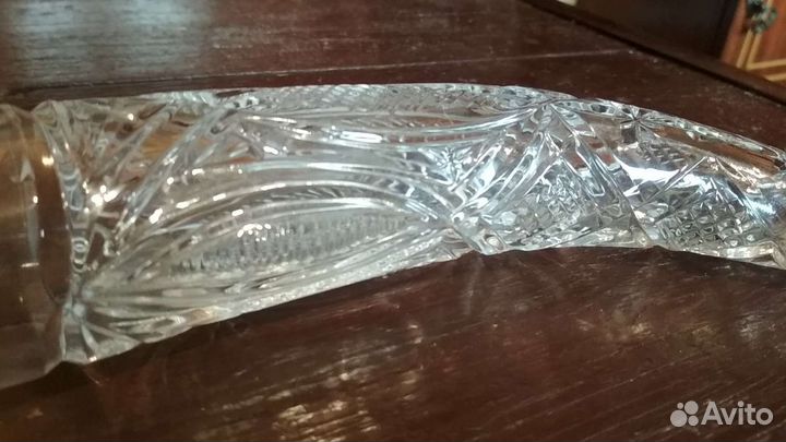 Продам рог хрустальный