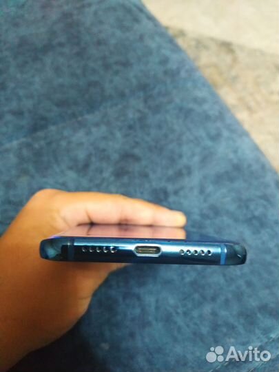 Телефон Xiaomi mi 8