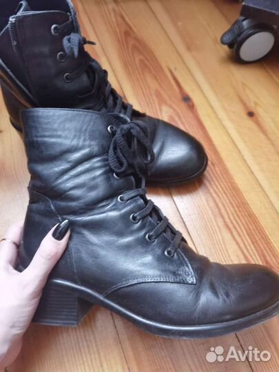 Ботинки женские 38 размер