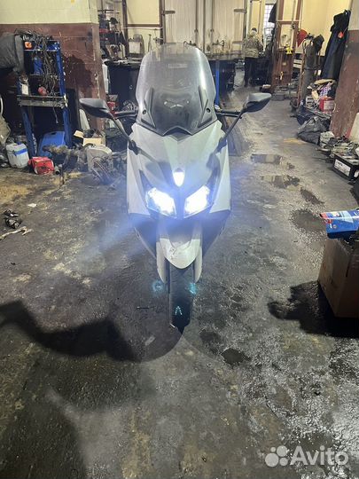 Ямаха Т-Мах