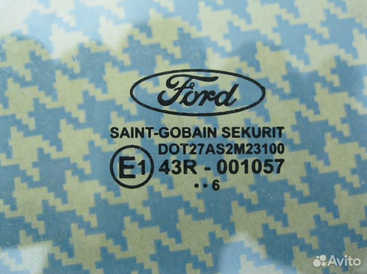 Форд Фокус 2 Стекло двери задней правой