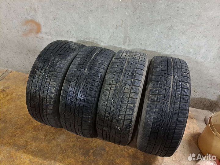 Yokohama Ice Guard IG50+ 215/55 R17 94Q