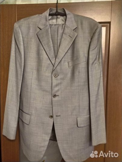 Мужской классический костюм