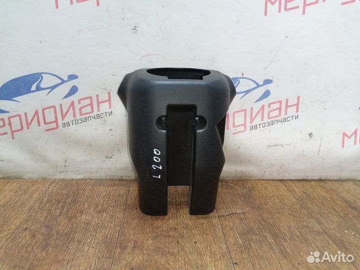 Кожух рулевой колонки Mitsubishi L200 KB 2008