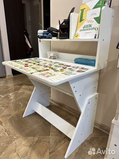Детский стол