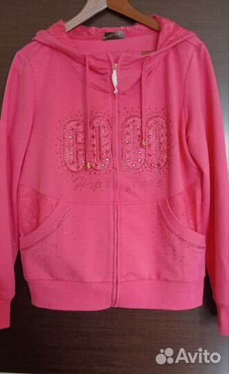 Спортивный костюм женский