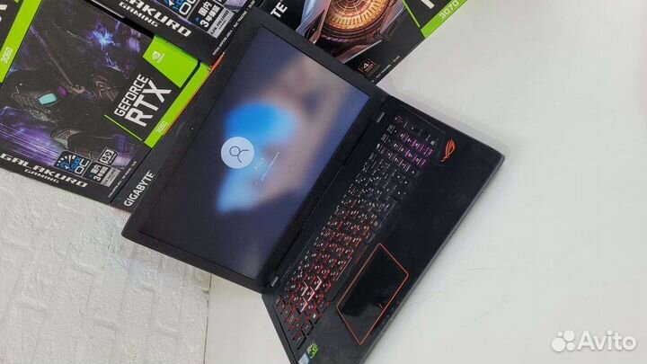 Asus TUF i7-7700H 16gb SSD+HDD GTX 1050 4gb