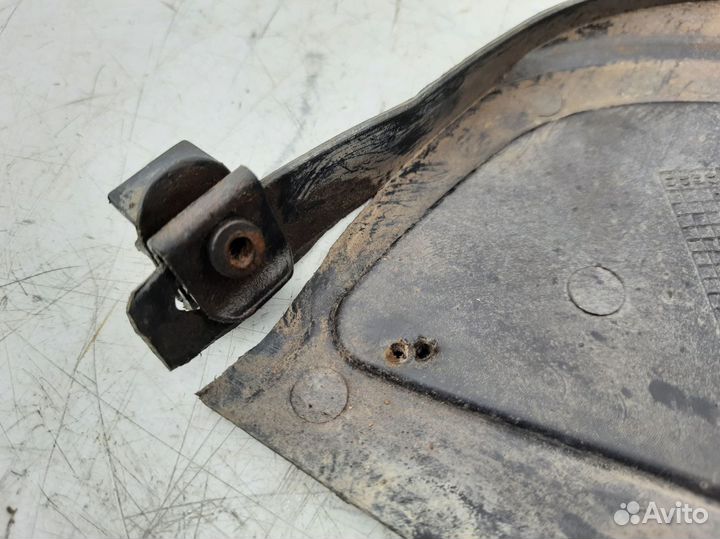 Подкрылок задний левый Chery Tiggo T11