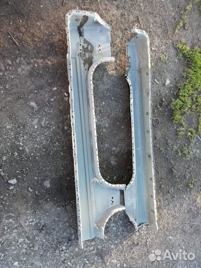 Продаю пороги Марк 2