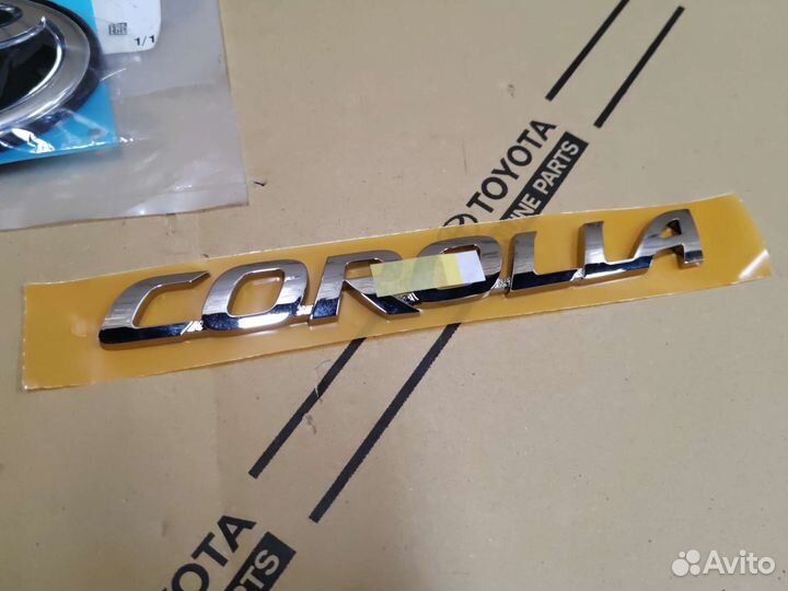 Эмблема крышки багажника toyota corolla