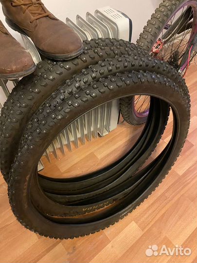 Велосипедная покрышка 26 зимняя шипованная новая