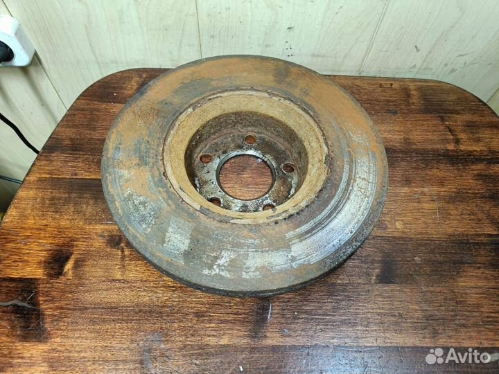 Диск передний тормозной Audi A6 C6