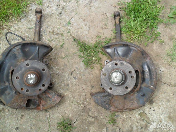 Передний кулак мерседес w210